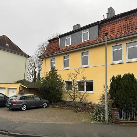 Staylight Mit 3 Schlafzimmern, Fruehstueck, Zentrale Lage, Parkplatz, Kueche Und Kaffee *